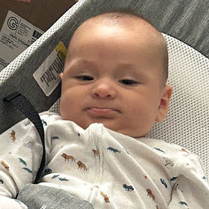 Meet your Posher, Julissa